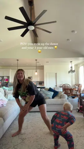 as he should 😂😆 #fyp #viral #mom #MomsofTikTok #momlife #threeyearold #trending #dance #dancing