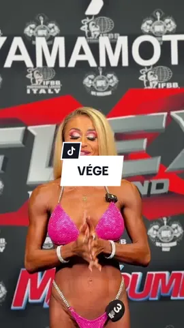 12. helyen végeztem 31 fős mezőnyben életem 2. profi versenyén.✨ Lehet sokan elkeserednek egy 12. hely megszerzése után, én viszont egy pedcig sem szomorkodom!  Életem eddigi legjobb formájával állhattam tegnap színpadra, ami már önmagában számomra a legnagyobb győzelem.🏆 És végre úgy éreztem, hogy kezdek “felnőni” a feladathoz, hogy a profik között is megálljam a helyem, de még sokat kell dolgozni, hogy az élmezőnybe kerülhessek…🙏🏾 Maximálisan elégedett vagyok az eredménnyel, a múlt heti 14. helyet sikerült picit felül múlni, a bírói feedback alapján továbbra is a farizom kerekségét és a hasizom/középrész kondícióját kell fejlesztenünk. Ezzel a versennyel boldogan zárom le az idei versenyszezonomat, most ideje kicsit pihenni, feltöltődni és kezdődhet az építkezés!🚀  Coach: @teamatlasmtl Bikini: @otrixbikini Makeup: @stageshine  Photo: @moriauphoto  @ifbbproitaly  @ifbbproleaguehungary  #teamatlas #ifbbproleague #ifbbproleaguehungary #ifbbproitaly #stagelook #stagemoments #prepfiles #npc #npcbikini #npcbikiniprep #npcbikinicompetitor #bikinifitness #bikinifitnessathlete #bikinifitnesscompetitor  #myprotein #myproteinhu #otrix #otrixbikini  #versenyfelkeszules #versenydieta #gym #gymgirl #gymrat #gymmotivation #flexweekend #fitnessgirl #workoutmotivation #fitnessmotivation #ifbbpro #ifbbprobikini #posing #bikiniposing #posingroutine #npcbikiniposing 