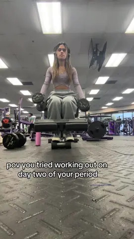 walking out the door as i post this bc it gets HEAVYYYYY #girls #gym #gymgirls #GymTok #period #gymhumor #GymLife #relatable 