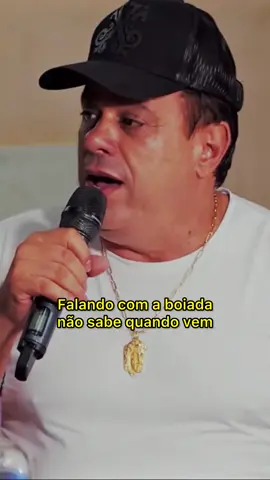 De quebrada em quebrada lá vai o tropeiro 🎶🤠 Zé Roberto & Amigos, feat: @joaozinhobarrosooficial  #zeroberto #sertanejo #shows #musicasertaneja #agro #tv #radio #expoagro #grupomdxmarketing #cantor #pecuaria #rodeio #amigos #zérobertoeamigos  @grupomdxcarreiras