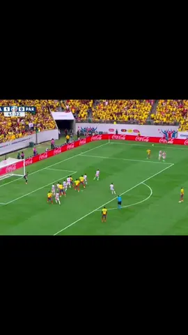 Jugada creada por #richard asistencia de #james gol de #lerma para el 2-0 Colombia vs Paraguay 