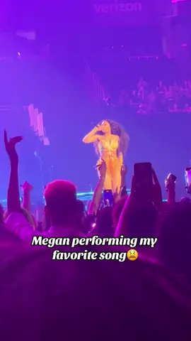Only the real ones know 😍 #megantheestallion #hotgirlsummertour #sf #realermeganthestallion 