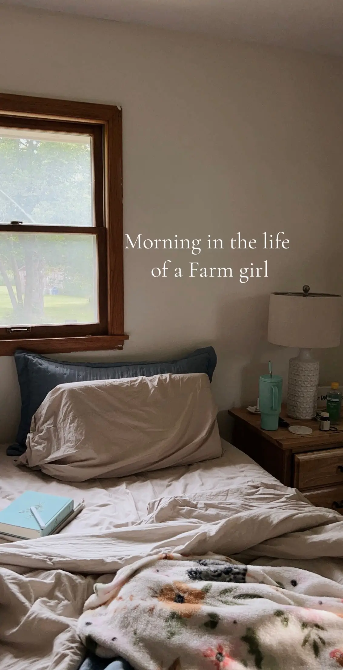 #farmgirl #farmlife #morningroutine #farm #homestead #countryliving 