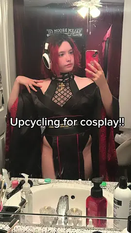 How I upcycled for my Shinobi Yor cosplay! 🥀❤️ |#CapCut #cosplay #anime #cosplaytutorial #yor #yorforger #spyxfamily #DIY #upcycling 