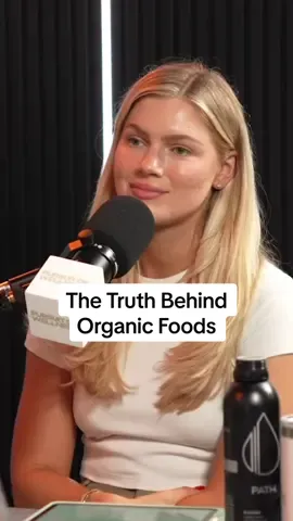 The benefits of eating organic 🍓🥑 #organicfood #organicfoods #nutritiontips #nutrition #nutritionfacts #nutritiontip #nutritiontok 