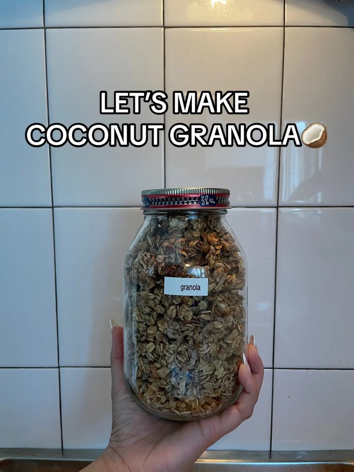 I’m always craving granola for my yogurt but never have it on hand!! Super easy solution for this and could be customized with any of your favorite nuts or dried fruit 🫐🥥🥜 #Recipe #homemade #snackhacks 