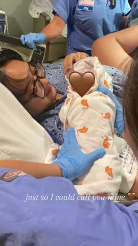 i’ve never felt a love like this and i will never take it for granted 🤎🤞🏽 jah blessed me with the two of you #pregnancy #boymom #firsttimemom #momtok #boydad #birth #labor #laborvlog #birthvlog #fyp #Vlog 