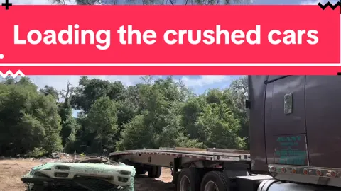 #carcrushing #crushedcars #overbuiltcrusher #junkyard #fyp #scrapyard #classiccars #komatsu #westernstartrucks @wilum7 