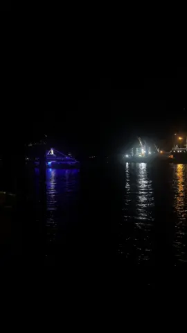 Ein Abend im Sommer muss sein 🌃                                               #hamburg                                    #hafen                                              #datenight                                    #Love 