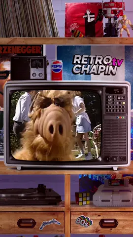 La mítica intro de ALF 🤩 #alf #retrotv #tbt #nostalgia #guatemala #tvguate #tvguatemala #parati #guatemala🇬🇹viral #guateviral #guateviral🇬🇹 #recuerdo #infancia 