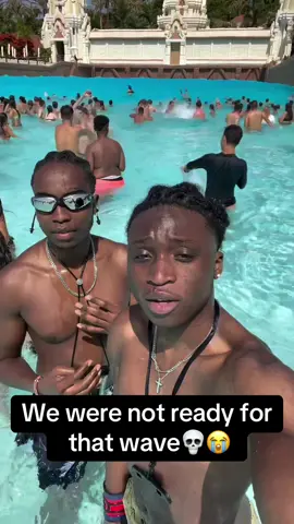 Wave took them out😭 #Pubity (@Sino ™️)