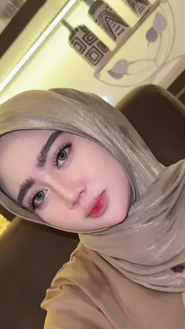Membalas @nandaaaa emang kalian ngira nya aku orang manaaa😭 aslinah oreng medureh nyell reh bebb, cuman medurenah medureh jember🫵🏻😝 Hayoo mana nih ciwi2 jemberan😍🫶🏻 #cewekmadura #maduracantik #madurapride #jembercantik #jembertiktok #xycba #fyp  