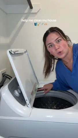 help me clean my house #fypage #sahw #cleanmyhouse #trendingnow #roadto10k #cleaningtiktok 