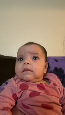 My baby is broken ig. She smiles to the sound while the others cry 😂 #trending  #meowsong #billieeilish 