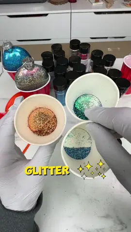 This color changing glitter is wild! 🤯 What do you guys rate this ornament on a scale of 1- 10? I’m giving it a solid 10! This turned out incredible.
