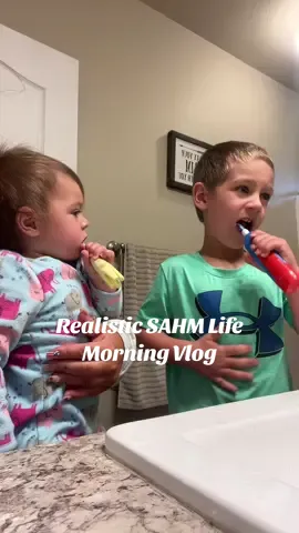 Its wild up in here 😂 #realistic #sahm #kids #mom #momlife #sahmlife #MomsofTikTok #momtok #kidstiktok #Summer #Vlog 