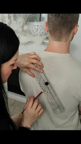 Measuring his back with a large ruler #femaleasmr #asmr #back #ruler #measure #asmrvideo 