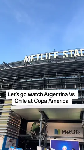 First Copa America game ever ⚽️ We had the experience of a lifetime @MetLife Stadium 🇦🇷 #copaamerica #argentinavschile #football #futbol 