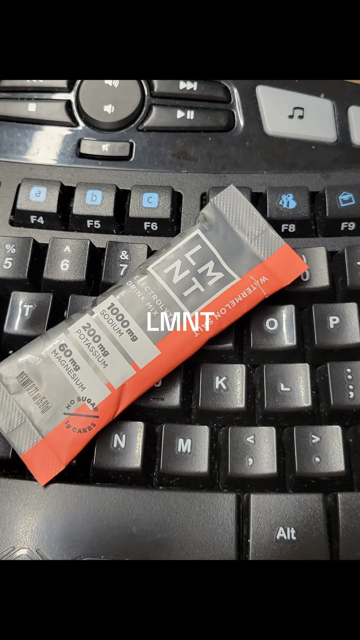 @drinklmnt #lmnt #drinklmnt #lmnthydration #lmntwatermelonsalt #Love #foryoupage #fyp #hydrated 