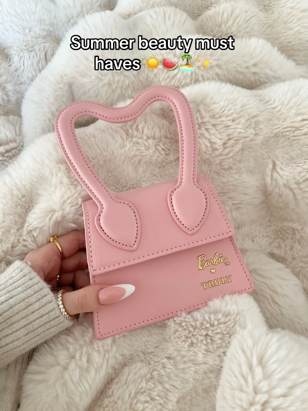 You need these for summer 2024 girls! Selbstgekauft #hotgirlsummer #essentials #amazonfinds #favorites #girls #relatable #Summer #GlowUp #thatgirl #makeup #beautytips #BeautyHacks #beauty #glowuptips #glowup #hygiene #hygieneproducts #hygieneproducts #hygieneroutine #hygienetips #hygienetiktok 
