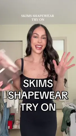 Sizing up is 100% the move if you dont want to be miserable but still want to be snatched #skims #skimsreview #shapewear #shapewearreview #skimstryon #fashiontiktok 