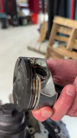 Direct Injection Pre Ignition Damage. How to avoid it #autoshop #truckrepair #carrepair #autorepair #enginebuild #audi 