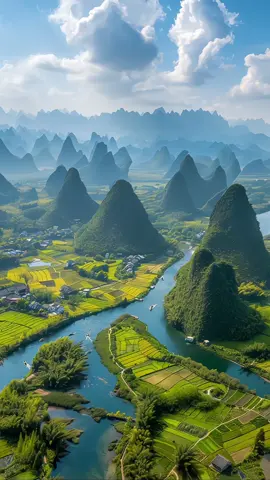 广西的十万大山和梯田，犹如一幅水墨画#🇨🇳 #จีน #中国 