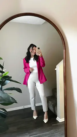 On Wednesdays we wear pink!! ✨🩷🌸🎀🌷 #officeootd #hr #OOTD #officelife #fitcheck #imjustagirl  