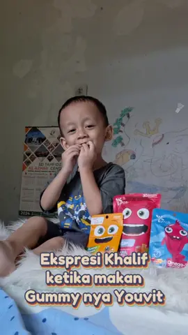 yuk bun cobain Multivitamin, Omega 3, Curcuma nya Youvit. dijamin anak jadi ketagihan sama vitamin🤭#youvit #youvitgummymultivitamin #youvitmultivitaminanak #youvitgummy #youvitomega3anak #omega3anakyouvit #curcumayouvit #youvitcurcuma #fyp #CapCut 
