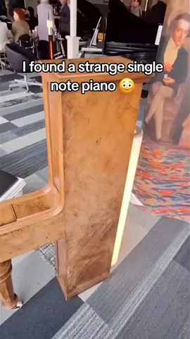 Can't believe this is real... @epic.sound.effects #viral #viralvideo #gmod #gmodnextbot #runawaypiano #kanyewest #fyp