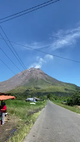 ⛰️😍✨✨ #sinabung #karo #sumut #fyp #gunungindonesia 