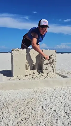 Easy Peasy #sand #sandcastle #sandsculpture #architecture #satisfying #sandart #beach #castle #beachart #oddlysatisfying 
