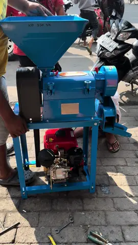 (MAHKOTA KD350SK) Mesin Penggiling Padi MAHKOTA KD350SK / Rice Polisher Beras Kebi Mini KD 350 SK - Mesin Giling Poles Slep Padi MAHKOTA KD-350SK DENGAN MESIN DIESEL MODEL GX ATAU PAKE BENSIN JUGA BISA KAMU BISA RAKIT SESUAI KEMAUAN CUSTOMER ##penggilingpadi##padi##MESINDIESEL##penggerak##pertanian##perkebunan##mahkota