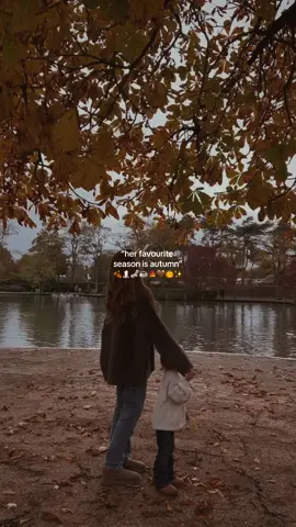is there anything better than a walk in the crisp air, in the crunchy autumn leaves with a hot pumpkin spice latte on a cold october day 🍂🍁? #autumnvibes #autumnaesthetic #cosyvibes #autumn #fall #bermonths #pumpkinseason #fallvibes #autumnvibes🍁 #fallvibes🍂 #october #octobermood #autumnmood #falltiktok #falltok #fall2024 #autumn2024 