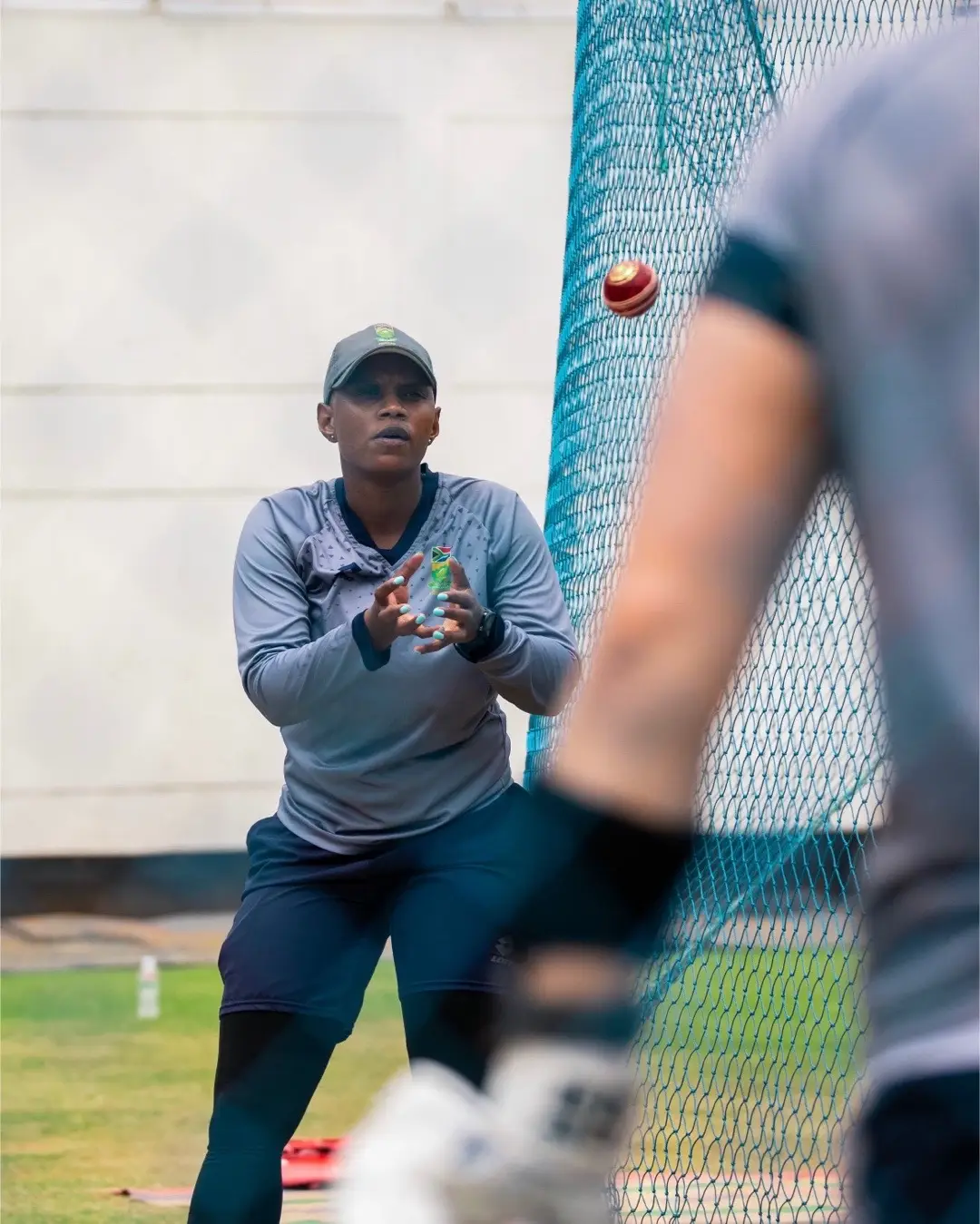 The Proteas Women are hard at work in their final training session ahead of the Test match against India tomorrow.  🏟️ MA Chidambaram Stadium, Chennai  ⏰ 06h00 CAT 📺 Supersport Grandstand (Ch 201)  #AlwaysRising #BePartOfIt #SAWvINDW