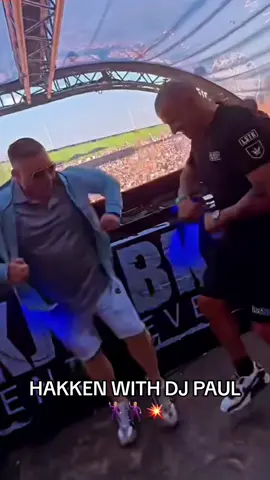 𝐆𝐑𝐄𝐀𝐓 𝐓𝐈𝐌𝐄 𝐖𝐈𝐓𝐇 𝐌𝐘 𝐁𝐈𝐆 𝐅𝐑𝐈𝐄𝐍𝐃 🫡💥 @Paul Elstak  #paulelstak #djpaulelstak #bkjn #hakken #hakk #hardcore #happyhardcore 
