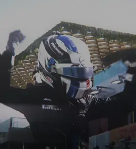 Vous aimez? C’est français. 🏎️ @doriane.pin  #dorianepin #f1 #formula1 #irondames #driver #fyp #viral 