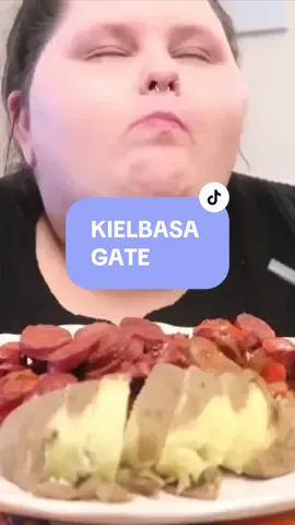 #fypシ゚viral #trending #trend #youtube #youtuber #yt #eat #eating #eatingshow #eatwithme #Foodie #food #foodtiktok #FoodTok #alot #gorl #gorlworld #amberverse #mukbang #mukbangeatingshow #kielbasa #sausage #meat #potato #tuber #keto #carbs #ketosis #weightloss #weightlosstransformation 