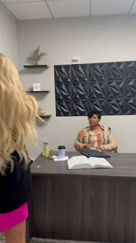 Natasha and Jennifer corner Chase about firing her while she’s on vacation #God #Jesus #Jesusispoppin #Jesusbeenpoppin #kountrywayne #letthatsizzleinyourspirit #helpisontheway #Love #filmmakerchasewalker 