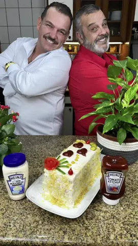 #DuplaPerfeita @Heinz Brasil as duplas perfeitas alex julio maionese é ketchup HEINZ 