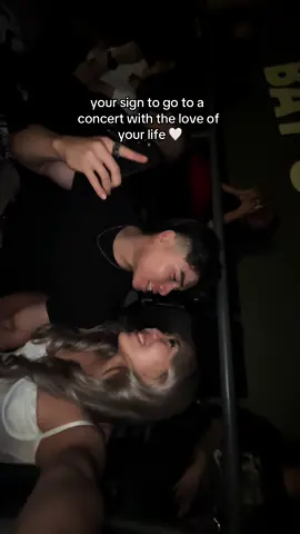 core memory @RUSS #fyp #Relationship #couple #russ #concert #couple #couplegoals #Love #toronto #foryou #couples #lover 