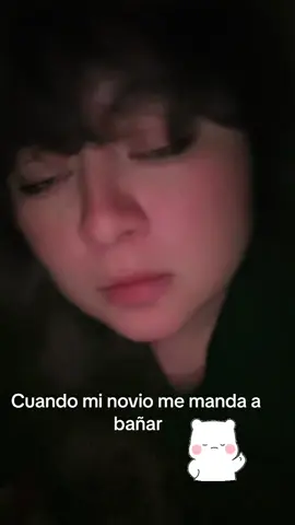 Jajajaja no me quiero bañar, no me quiero bañar, asi cochina me voy a quedar. #baño #chica #humor #parejas 