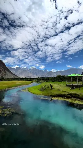 یہاں پہ سوئمنگ کوں کون کرنا چاہِیگا !!! #fy #fypシ゚viral #nature #machuluvalley #explore #travelbeautifulpakistan 