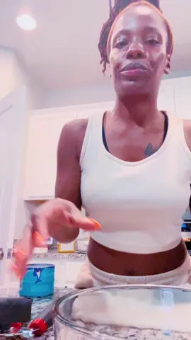 Cook and chat with me… #fypage #fypシ゚viral #fyppppppppppppppppppppppp #tunafish #eat #food #Foodie #girl #cooking #chatting #capcut 