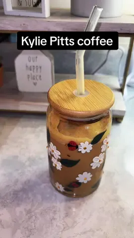Good Morning and Happy Friday! My first voice over 😂🤦🏻‍♀️ #icedcoffee #iced #coffee #coffeetiktok #coffeeaddict #voiceover #firsttime #mom #MomsofTikTok #roadto5k #roadto10k #trend #viral #dontjudge #myvoice #friday #letsgetit #followtrain 