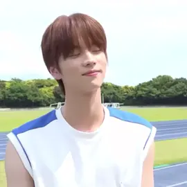 shinyu the aegyo-hater part2! (my pooks hate aegyo but born with it what can i do yuuu ah😂) #tws #shinyu #yudoz_ 