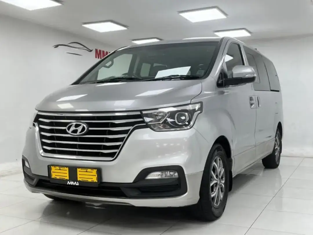 Replying to @user1609238609581  2021 Hyundai H-1 2.5 CRDI ELITE Auto 9-Seater For Sale Used Car 2021 147 208 km Automatic Diesel +/- R  9999 pm 