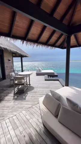 Paradise found at @jamanafaru_maldives 🌴✨ #maldives #luxurytravel #islandparadise #travelgoals #tropicalgetaway