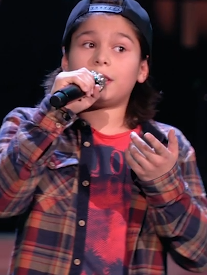 Absolut verdient haben bei Fabio in Staffel 9 gleich 2 Coaches gebuzzert! ❤️‍🔥 #TheVoiceKids