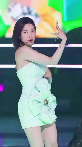 Quando a Kwon Eunbi começa a cantar 